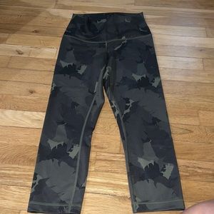 Camo lulu leggings